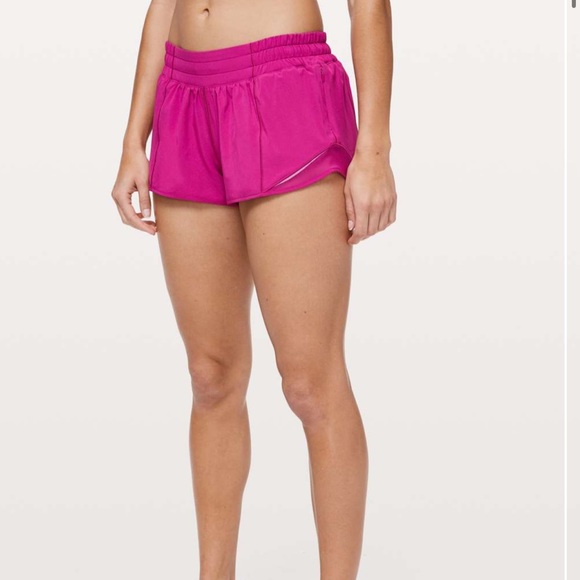 Lululemon Hotty Hot Short II *2.5"
Fantom Fuchsia - Picture 2 of 10